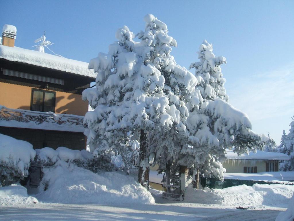 Hotel Kristall Loiano ภายนอก รูปภาพ