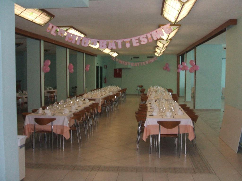 Hotel Kristall Loiano ภายนอก รูปภาพ